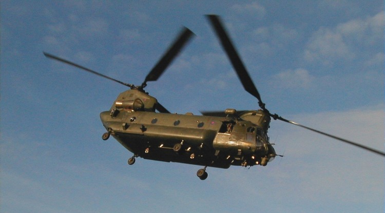 Chinook HC2 lifts off from The Museum