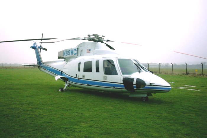 Sikorsky S-76B, N89WC, visits The Helicopter Museum