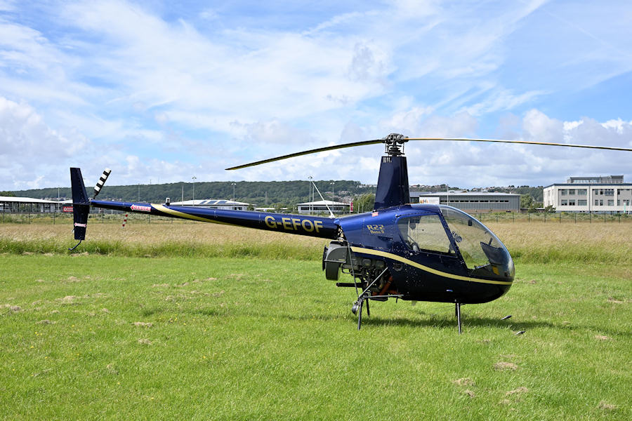 R22 G-EFOF at The Helicopter Museum